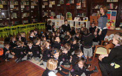 La hora del cuento en la Biblioteca