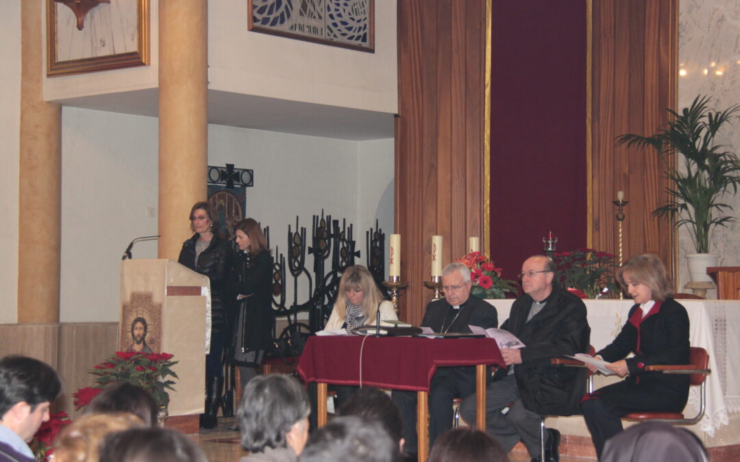 Cuidar "a cada persona" con esmero. Encuentro Obispo-profesores.