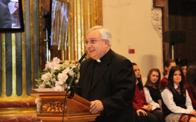 Nuestro Obispo Jesús en el Colegio el domingo 13 de enero