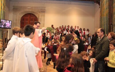 Misa de Familias en el Adviento. Preparamos la Navidad: Domingo 14; 11,30 h.