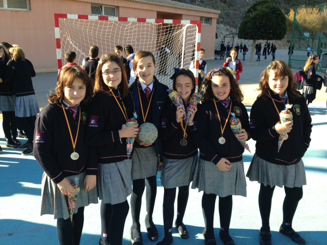 Entrega de trofeos Campeonato de Volleyball del comedor.