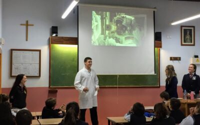 Alumnos de 4º ESO, profesores por un día