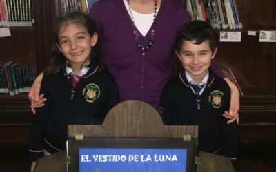 LA BIBLIOTECA TE CUENTA: “EL VESTIDO DE LA LUNA”