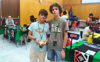 Dos alumnos de CDSD participan en un torneo de Rubik. ¡Excelentes resultados!