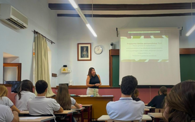 Nos visita la directora del CRIS de Orihuela en la semana del Día Mundial de la Salud Mental